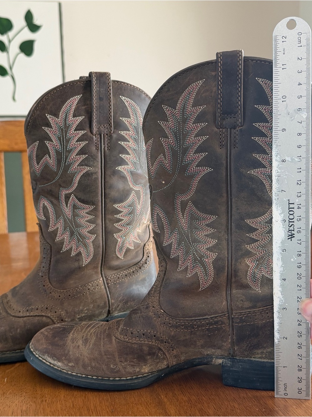 Brown Distressed Western Embroidered Cowboy Boots
